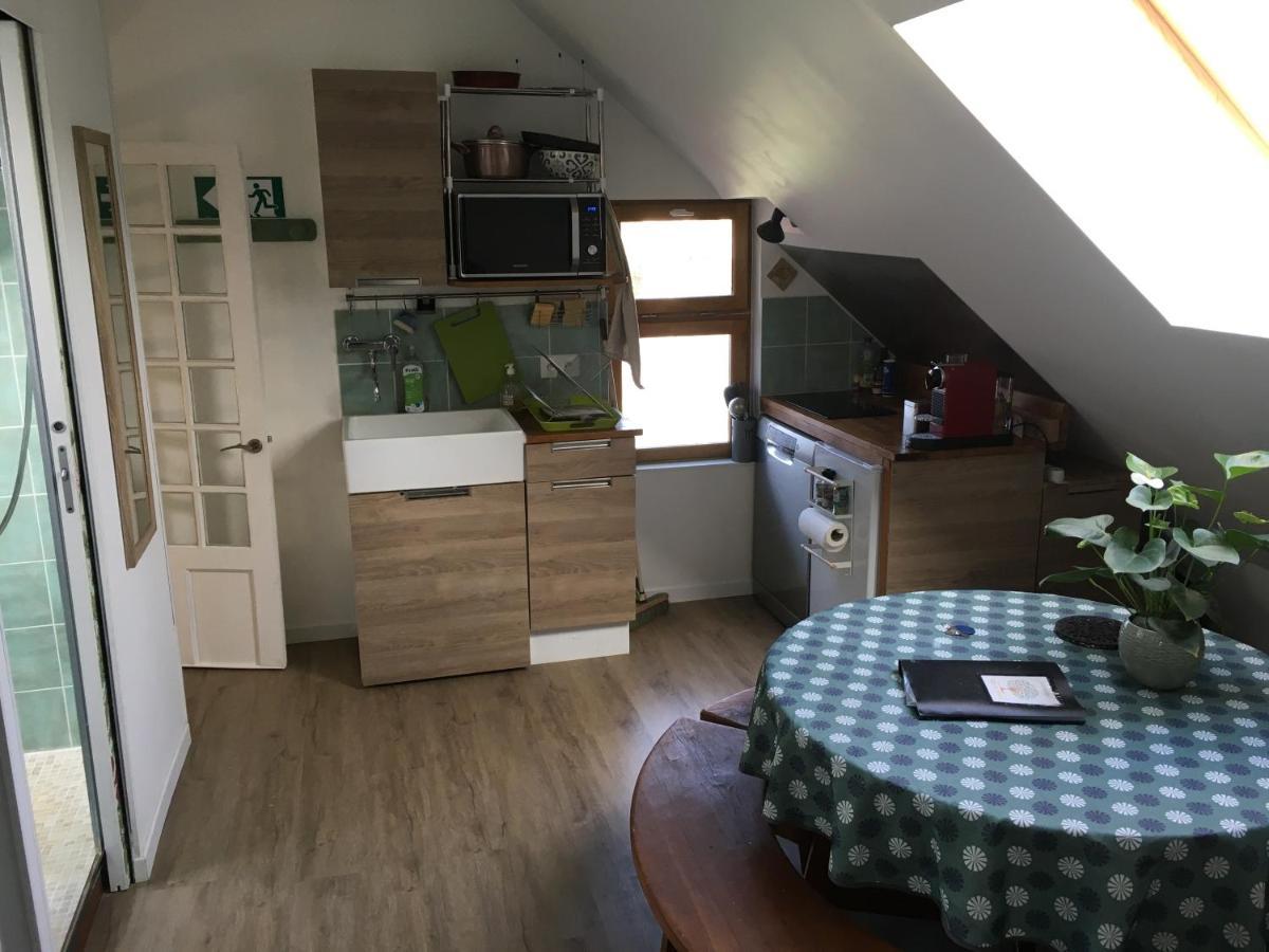 Gite D'Etape Du Tilleul, 4-8 Personnes La Celle-les-Bordes Экстерьер фото